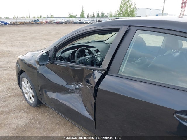 12646626 :رقم المزاد ، JM1BL1VF5B1488782 vin ، 2011 Mazda Mazda3 Gs مزاد بيع
