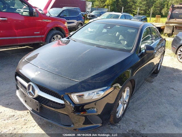 W1K3G4FB6NJ361684 Mercedes-Benz A 220 4matic
