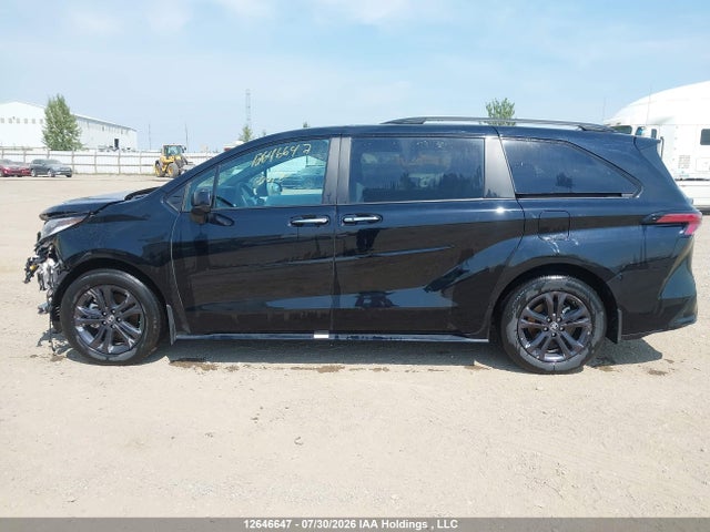 5TDGSKFC4SS174918 Toyota Sienna Le/xse/limited/platinum