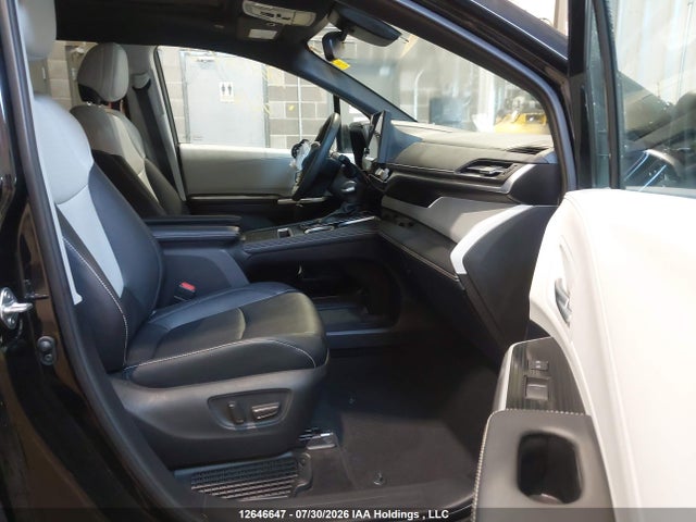 5TDGSKFC4SS174918 Toyota Sienna Le/xse/limited/platinum