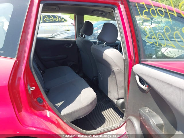 Продажа на аукционе авто 2011 Honda Fit, vin: JHMGE8G23BC802063, номер лота: 12646651