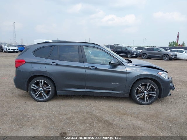 BMW X1 Xdrive28i 2016 WBXHT3C36G5E54712 Image 13