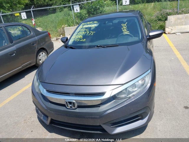 Продажа на аукционе авто 2017 Honda Civic Lx, vin: 2HGFC2F57HH004975, номер лота: 12646681