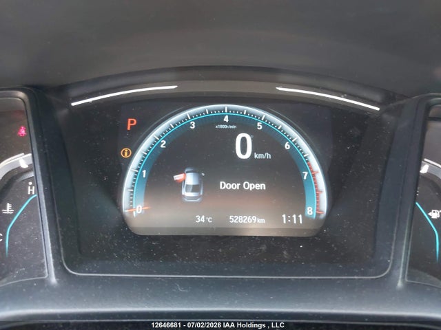 Продажа на аукционе авто 2017 Honda Civic Lx, vin: 2HGFC2F57HH004975, номер лота: 12646681
