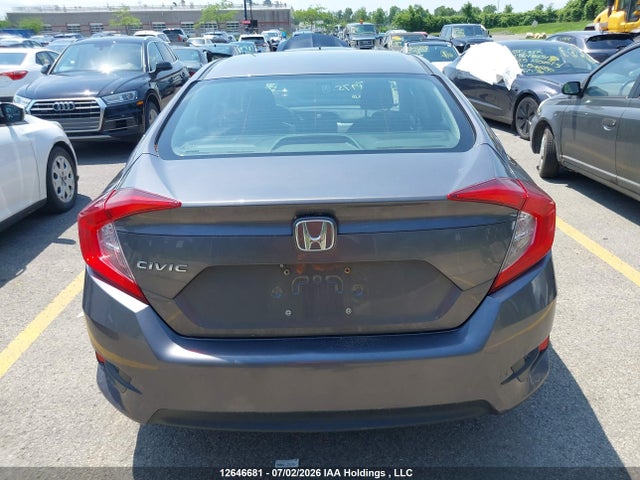 Продажа на аукционе авто 2017 Honda Civic Lx, vin: 2HGFC2F57HH004975, номер лота: 12646681