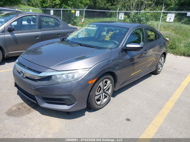 Продажа на аукционе авто 2017 Honda Civic Lx, vin: 2HGFC2F57HH004975, номер лота: 12646681