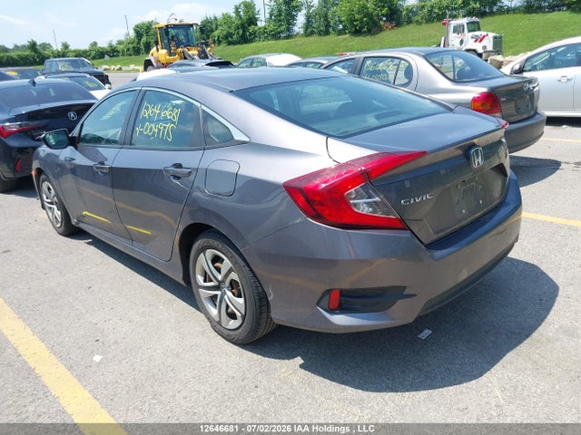 Продажа на аукционе авто 2017 Honda Civic Lx, vin: 2HGFC2F57HH004975, номер лота: 12646681