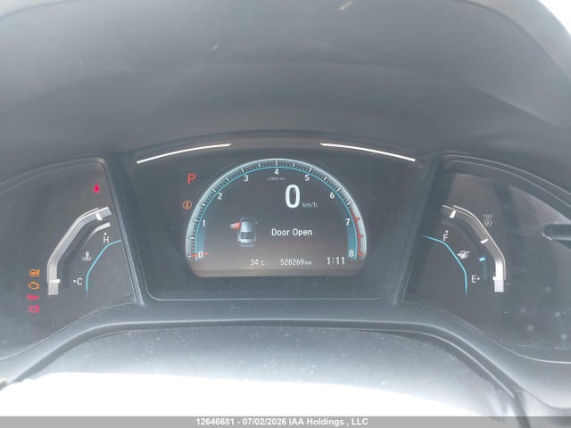 Продажа на аукционе авто 2017 Honda Civic Lx, vin: 2HGFC2F57HH004975, номер лота: 12646681