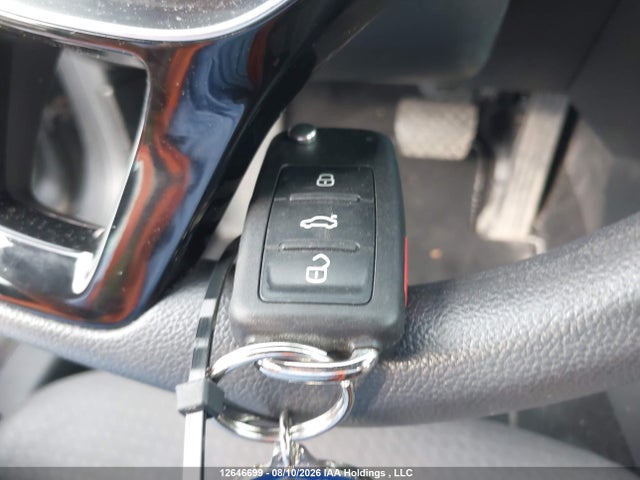 2017 Volkswagen Jetta 1.4 Tsi Trendline+ მანქანა იყიდება აუქციონზე, vin: 3VW2B7AJ6HM348720, აუქციონის ნომერი: 12646699