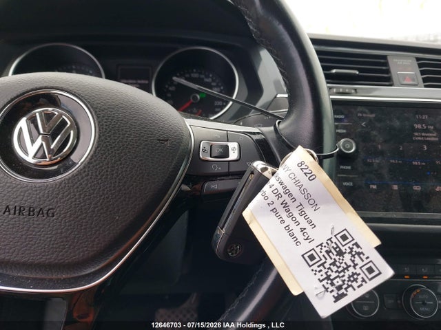 Aukcja sprzedaży 2018 Volkswagen Tiguan Comfortline, vin: 3VV2B7AX8JM130776, numer aukcji: 12646703