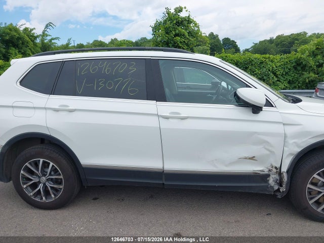 2018 Volkswagen Tiguan Comfortline მანქანა იყიდება აუქციონზე, vin: 3VV2B7AX8JM130776, აუქციონის ნომერი: 12646703