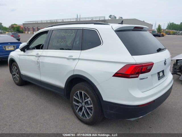 Aukcja sprzedaży 2018 Volkswagen Tiguan Comfortline, vin: 3VV2B7AX8JM130776, numer aukcji: 12646703