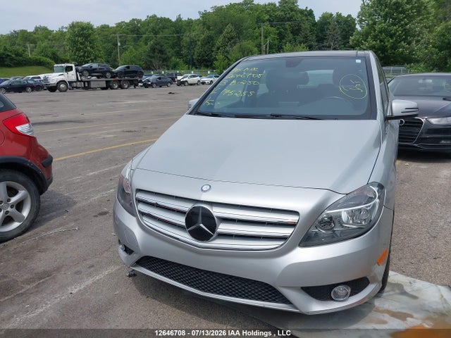 2013 Mercedes-benz B 250 Sports Tourer მანქანა იყიდება აუქციონზე, vin: WDDMH4EB4DJ175255, აუქციონის ნომერი: 12646708