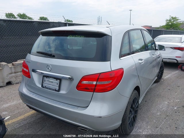 2013 Mercedes-benz B 250 Sports Tourer მანქანა იყიდება აუქციონზე, vin: WDDMH4EB4DJ175255, აუქციონის ნომერი: 12646708