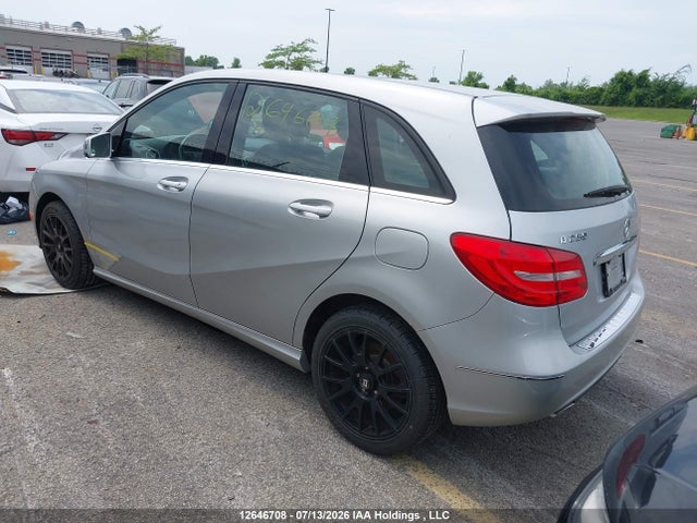 2013 Mercedes-benz B 250 Sports Tourer მანქანა იყიდება აუქციონზე, vin: WDDMH4EB4DJ175255, აუქციონის ნომერი: 12646708