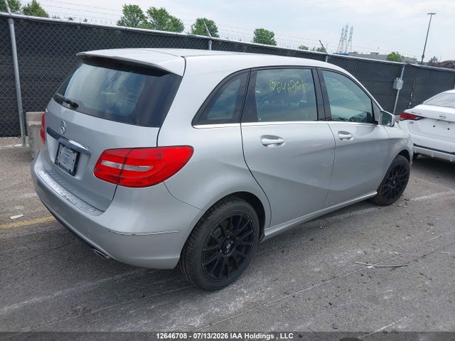 2013 Mercedes-benz B 250 Sports Tourer მანქანა იყიდება აუქციონზე, vin: WDDMH4EB4DJ175255, აუქციონის ნომერი: 12646708