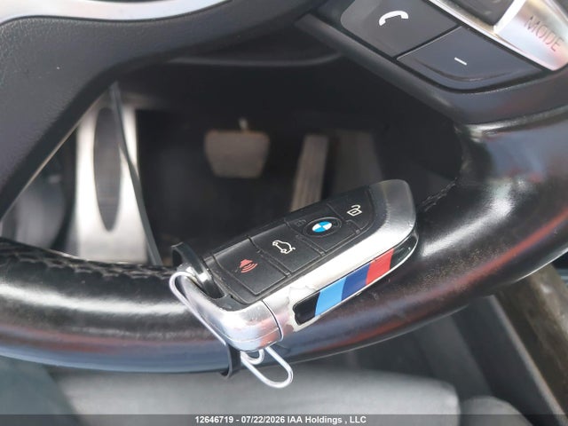 2016 Bmw X5 Xdrive35d მანქანა იყიდება აუქციონზე, vin: 5UXKS4C54G0N13827, აუქციონის ნომერი: 12646719