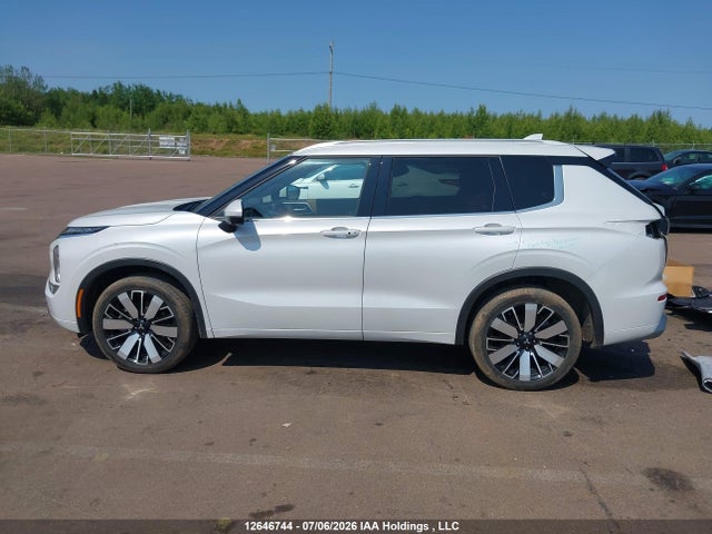 Продажа на аукционе авто 2025 Mitsubishi Outlander Gt Premium S-awc/gt S-awc, vin: JA4J4WA88SZ624301, номер лота: 12646744