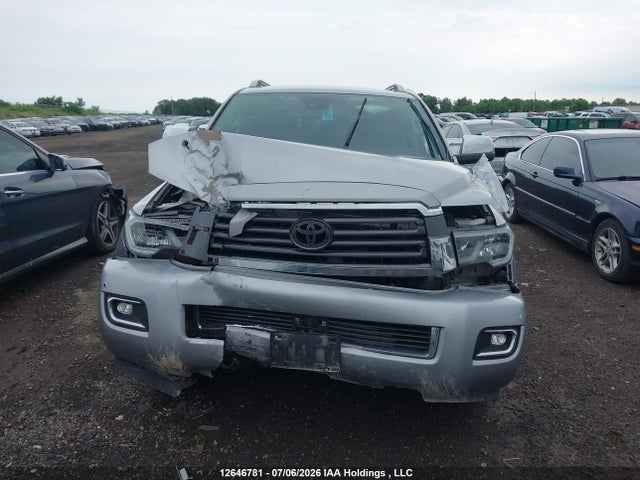Продажа на аукционе авто 2018 Toyota Sequoia Limited 5.7l V8, vin: 5TDJY5G1XJS161544, номер лота: 12646781