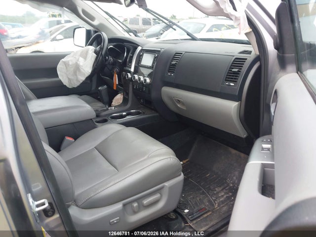 Aukcja sprzedaży 2018 Toyota Sequoia Limited 5.7l V8, vin: 5TDJY5G1XJS161544, numer aukcji: 12646781