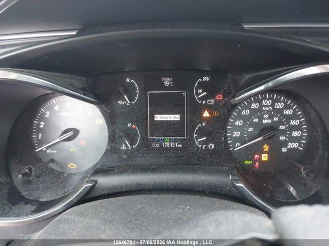 Aukcja sprzedaży 2018 Toyota Sequoia Limited 5.7l V8, vin: 5TDJY5G1XJS161544, numer aukcji: 12646781