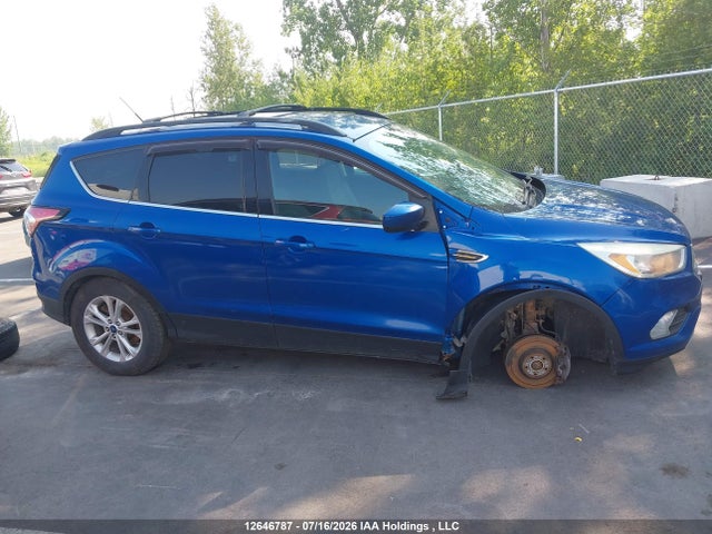 2017 Ford Escape მანქანა იყიდება აუქციონზე, vin: 1FMCU9GD3HUD13929, აუქციონის ნომერი: 12646787