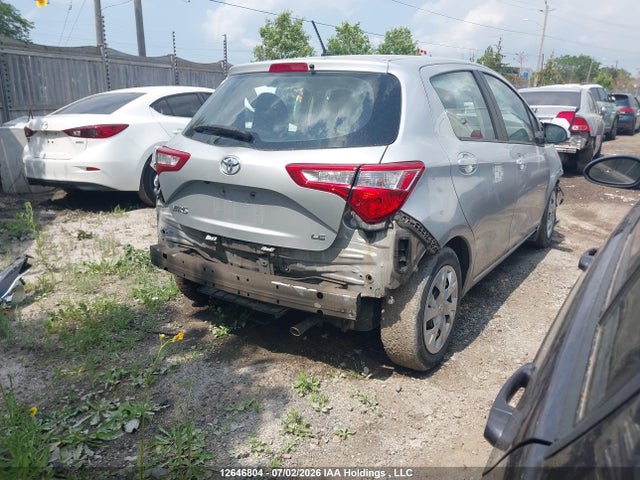 VNKKTUD32JA099094 Toyota YARIS LE