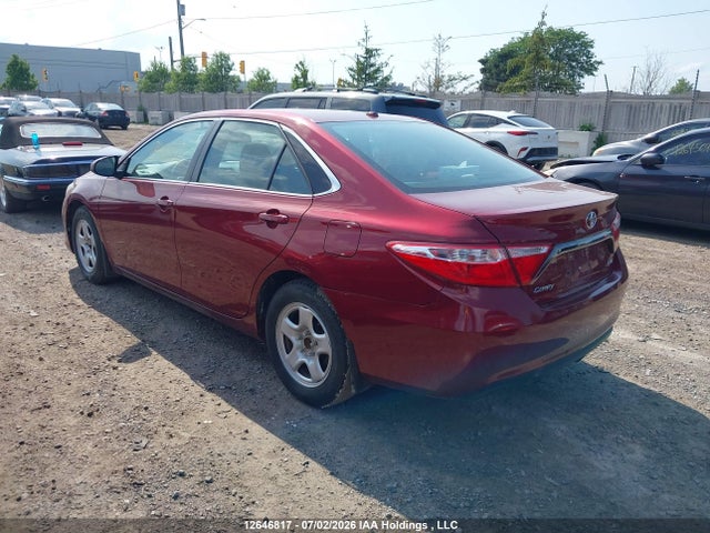 2016 Toyota Camry Le/xle/se/xse მანქანა იყიდება აუქციონზე, vin: 4T1BF1FK6GU569245, აუქციონის ნომერი: 12646817