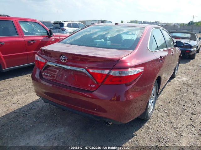 2016 Toyota Camry Le/xle/se/xse მანქანა იყიდება აუქციონზე, vin: 4T1BF1FK6GU569245, აუქციონის ნომერი: 12646817