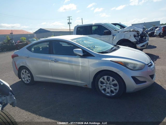 5NPDH4AE8FH563157 Hyundai ELANTRA GL