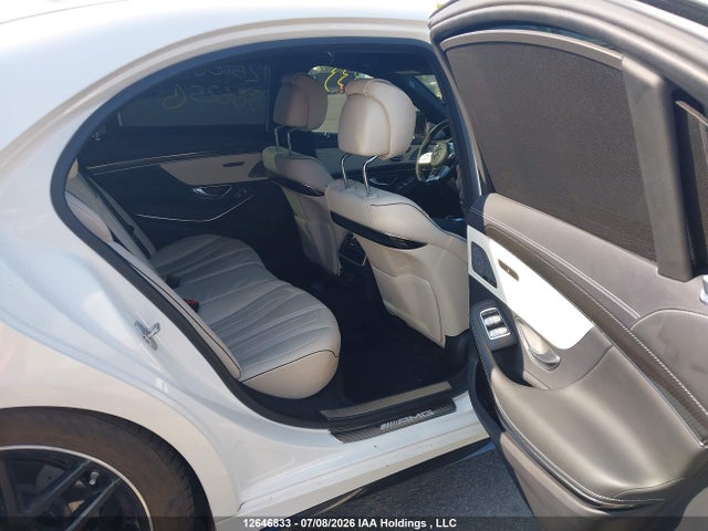 WDDUG8JB3JA366256 Mercedes-Benz Amg S 63 4matic