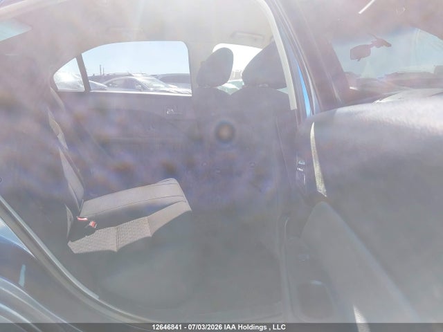 2010 Ford Fusion Se მანქანა იყიდება აუქციონზე, vin: 3FAHP0HA0AR385840, აუქციონის ნომერი: 12646841
