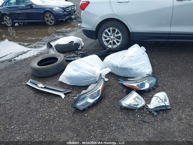 12646851 :رقم المزاد ، 2GNAXUEV4L6284201 vin ، 2020 Chevrolet Equinox Lt مزاد بيع