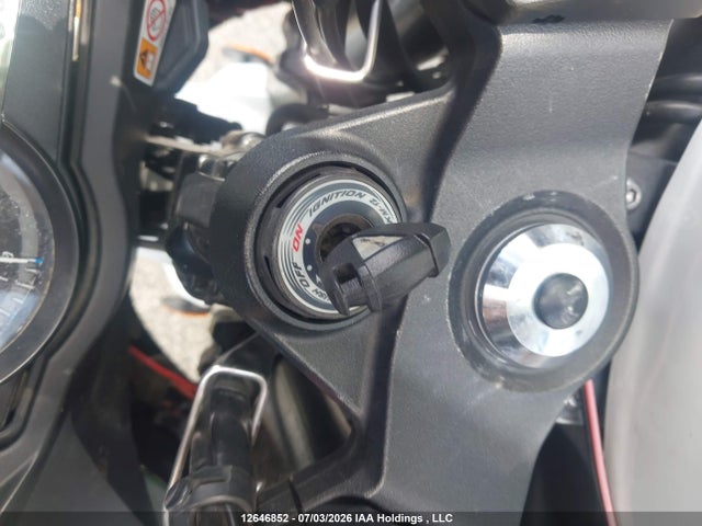 Kawasaki Zx1000 M 2014 JKAZXCM1XEA000221 Image 11
