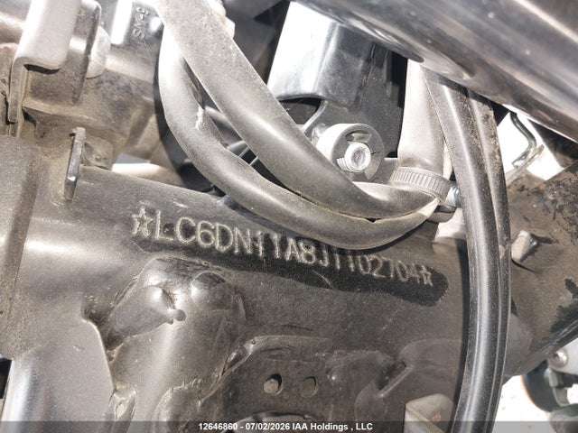 Suzuki GSX250R 2018 LC6DN11A8J1102704 Image 10