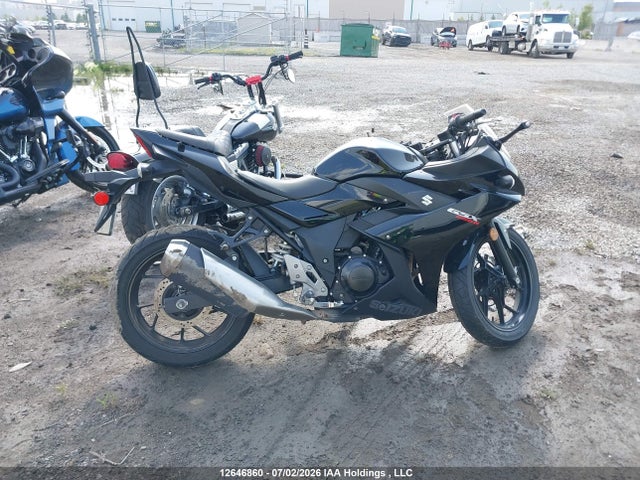 Suzuki GSX250R 2018 LC6DN11A8J1102704 Image 13