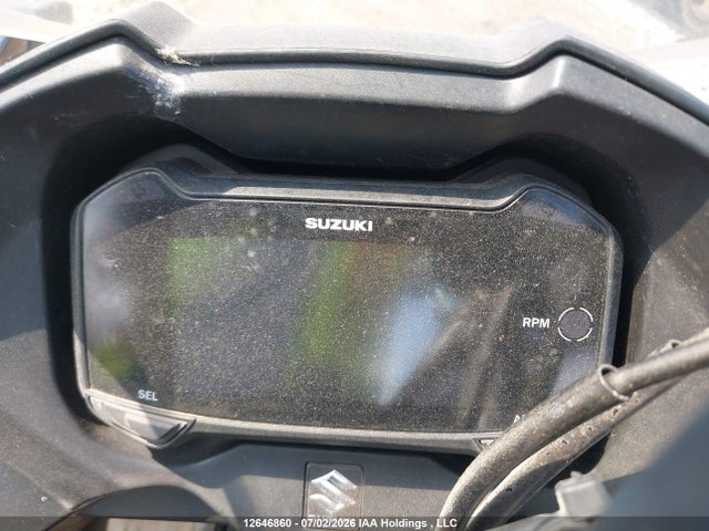 Suzuki GSX250R 2018 LC6DN11A8J1102704 Image 7