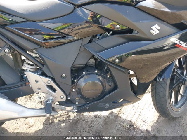 Suzuki GSX250R 2018 LC6DN11A8J1102704 Image 8