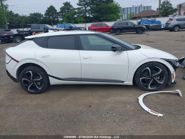 Продаж на аукціоні авто 2024 Kia Ev6 Land W/gt-line Pkg 1/land W/gt-line Pkg 2, vin: KNDC4DLC7R5184223, номер лоту: 12646869