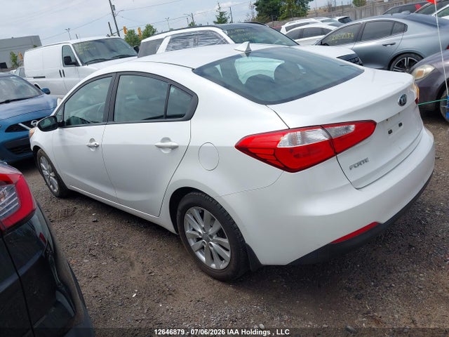 12646879 :رقم المزاد ، KNAFX4A61F5325104 vin ، 2015 Kia Forte 1.8l Lx/1.8l Lx+/lx+ Winter Edition مزاد بيع