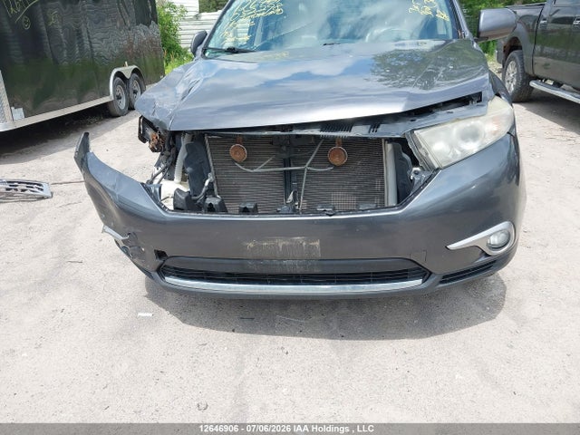 Продажа на аукционе авто 2011 Toyota Highlander V6, vin: 5TDBK3EH8BS052298, номер лота: 12646906