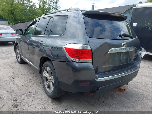 Продажа на аукционе авто 2011 Toyota Highlander V6, vin: 5TDBK3EH8BS052298, номер лота: 12646906
