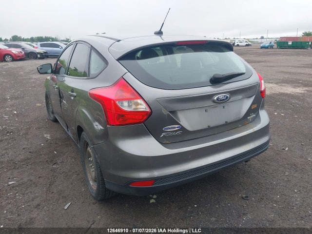 Ford Focus 2014 1FADP3K26EL297378 Image 3