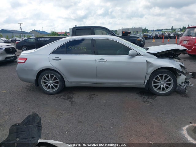 2010 Toyota Camry Se/le/xle მანქანა იყიდება აუქციონზე, vin: 4T1BF3EK3AU103437, აუქციონის ნომერი: 12646918