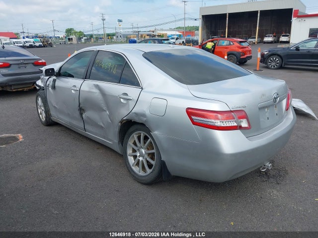 2010 Toyota Camry Se/le/xle მანქანა იყიდება აუქციონზე, vin: 4T1BF3EK3AU103437, აუქციონის ნომერი: 12646918