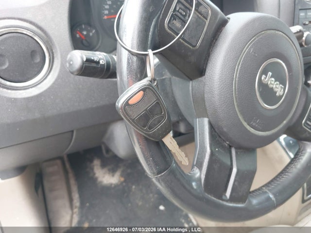 12646926 :رقم المزاد ، 1C4NJCAB6CD626511 vin ، 2012 Jeep Compass مزاد بيع