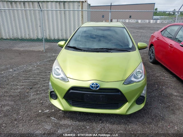 Продаж на аукціоні авто 2015 Toyota Prius C, vin: JTDKDTB32F1094990, номер лоту: 12646932
