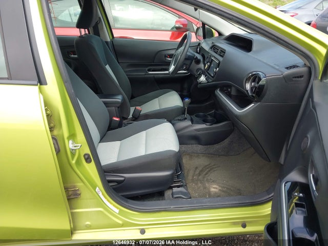 Продаж на аукціоні авто 2015 Toyota Prius C, vin: JTDKDTB32F1094990, номер лоту: 12646932