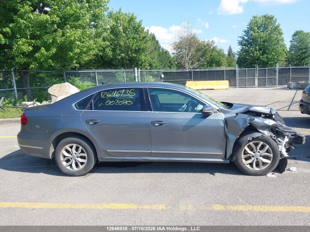 Volkswagen PASSAT S 2017 1VWAT7A34HC002080 Image 14