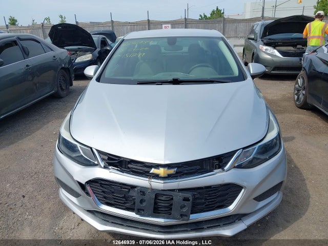 12646939 :رقم المزاد ، 1G1BE5SM4J7151299 vin ، 2018 Chevrolet Cruze Lt Auto مزاد بيع